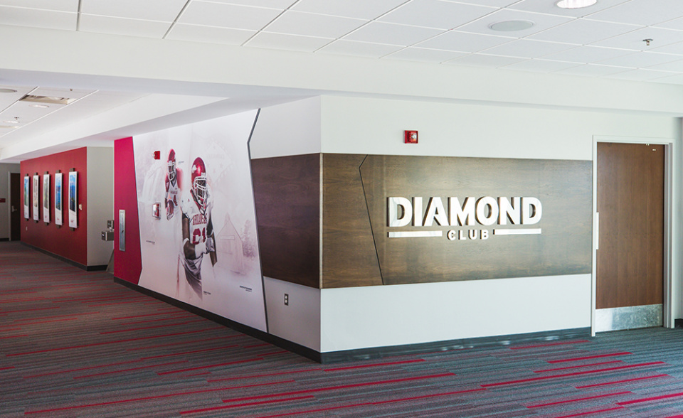 Donald W. Reynolds Razorback Stadium