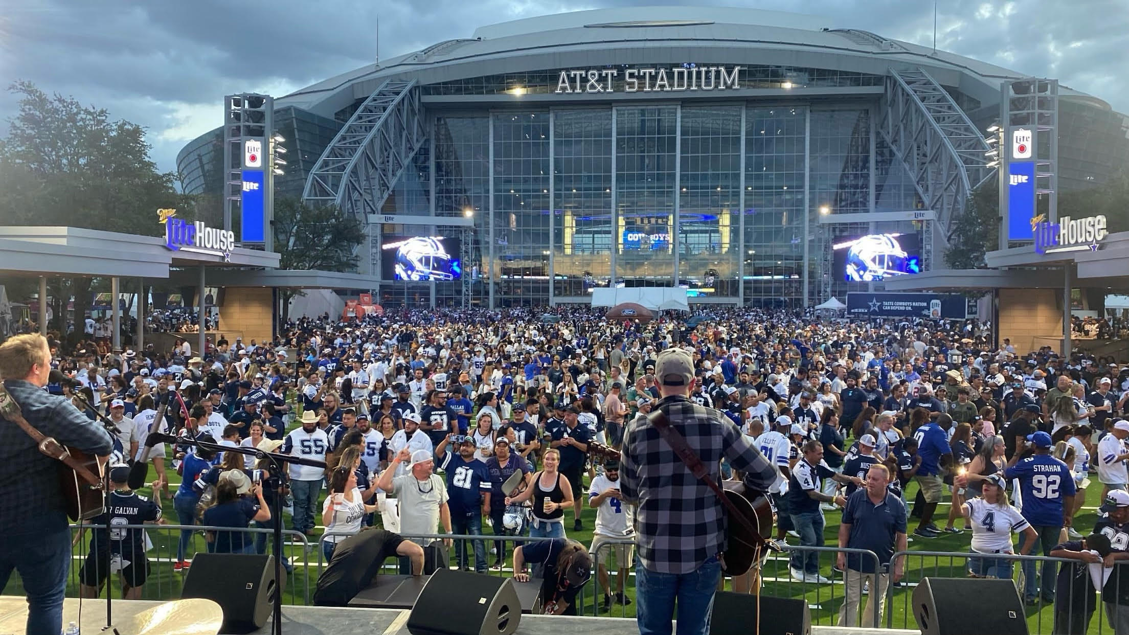 Miller Lite House at AT&T Stadium Miller Lite House at AT&T Stadium
